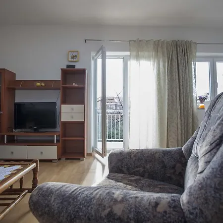 Dino Apartment